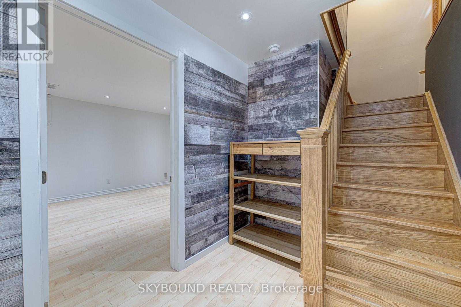 Lower - 343 Runnymede Road, Toronto, Ontario M6S 2Y5 - Photo 3 - W12546400