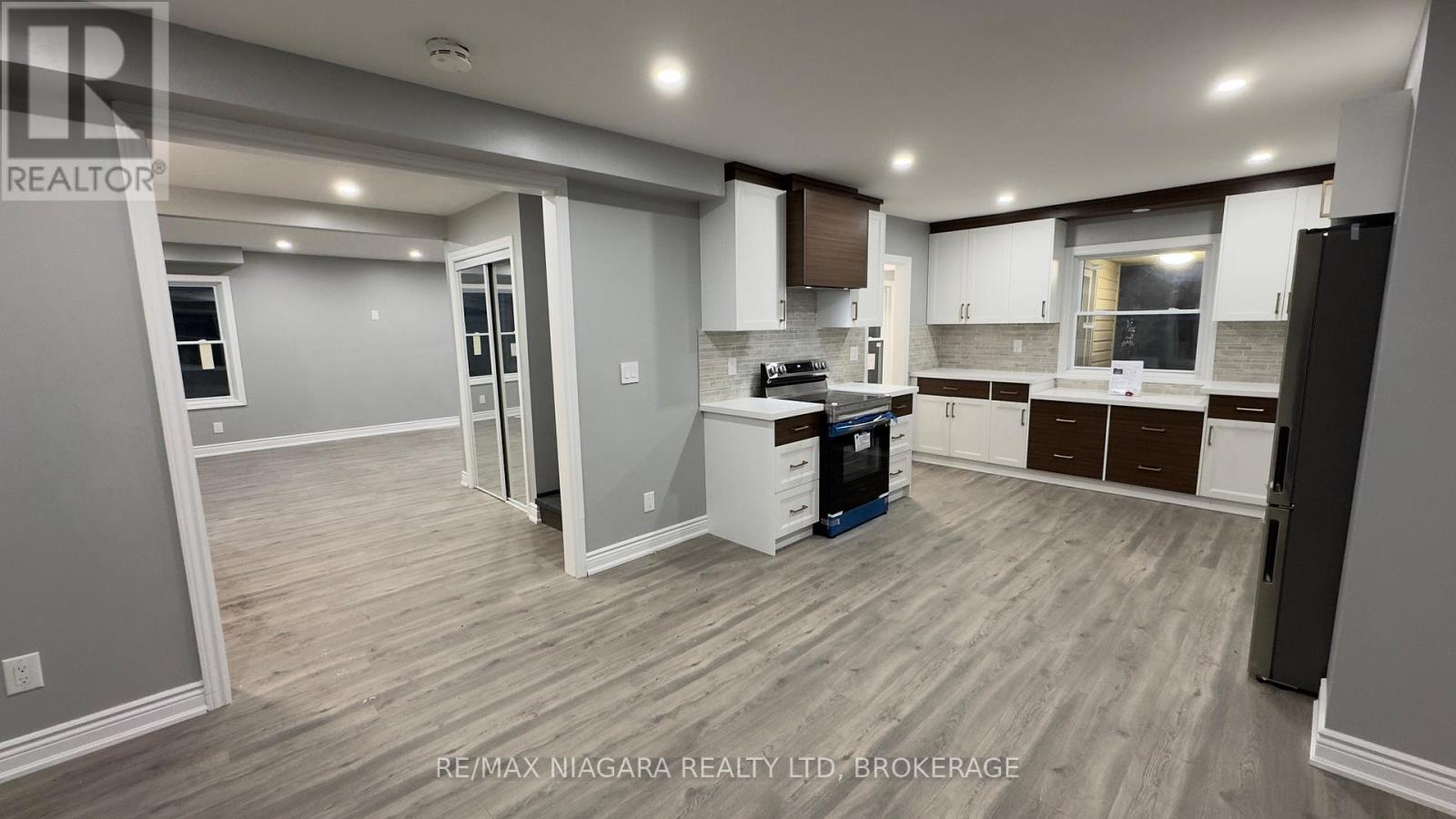 2505 Stevensville Road, Fort Erie, Ontario  L0S 1S0 - Photo 15 - X12442032