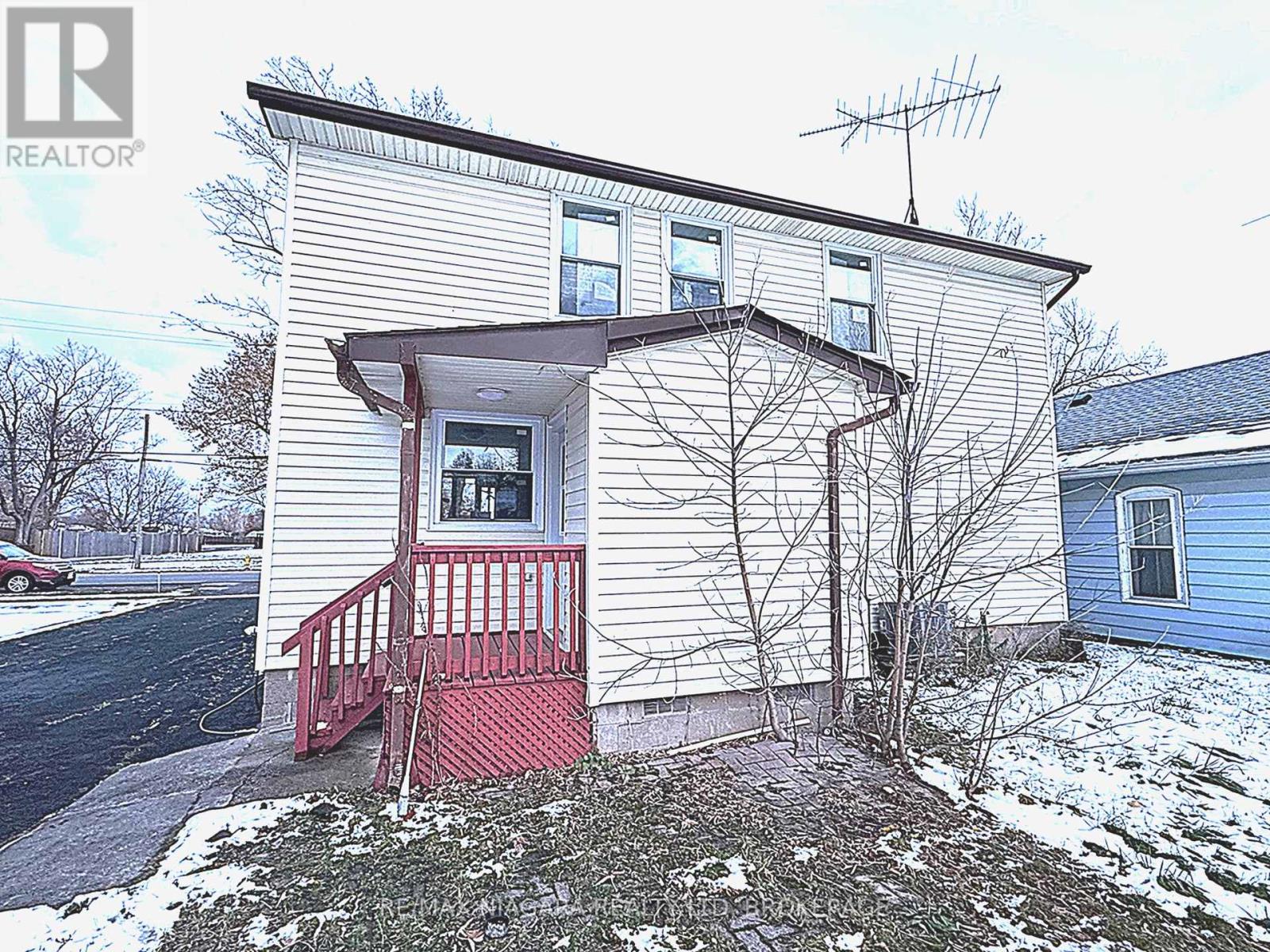 2505 Stevensville Road, Fort Erie, Ontario  L0S 1S0 - Photo 8 - X12442032