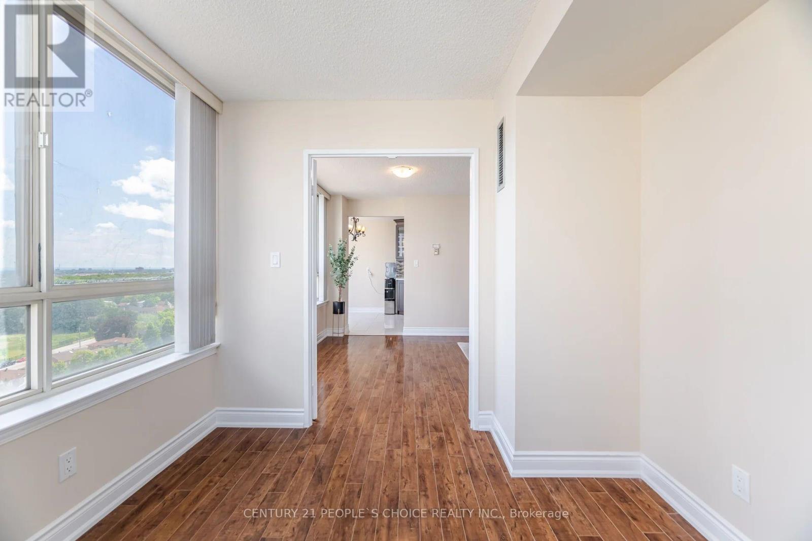 1603 - 3605 Kariya Drive, Mississauga, Ontario L5B 3J4 - Photo 31 - W12501872