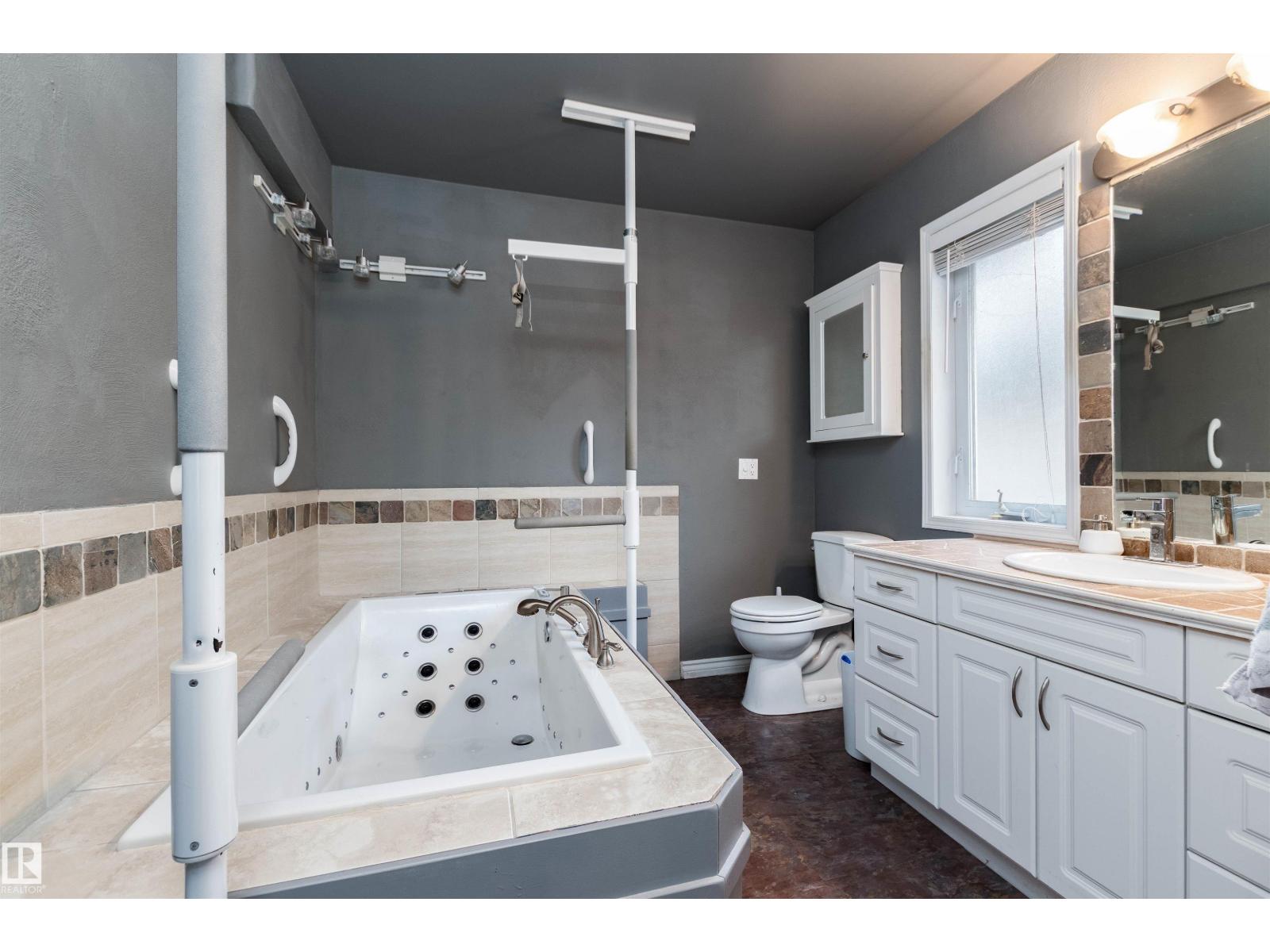 33 Eldorado Dr, St. Albert, Alberta  T8N 7G4 - Photo 20 - E4465768