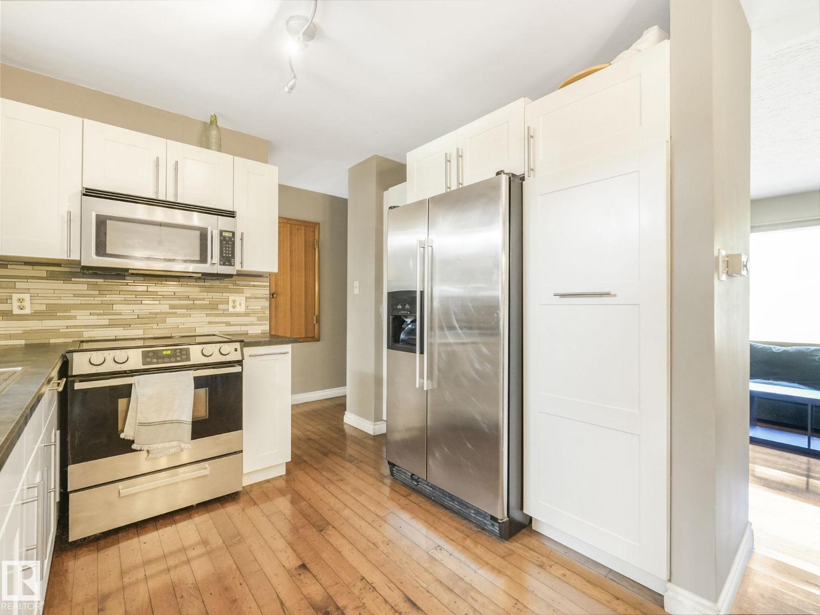 8905 156 St Nw, Edmonton, Alberta  T5R 1Y6 - Photo 13 - E4465773