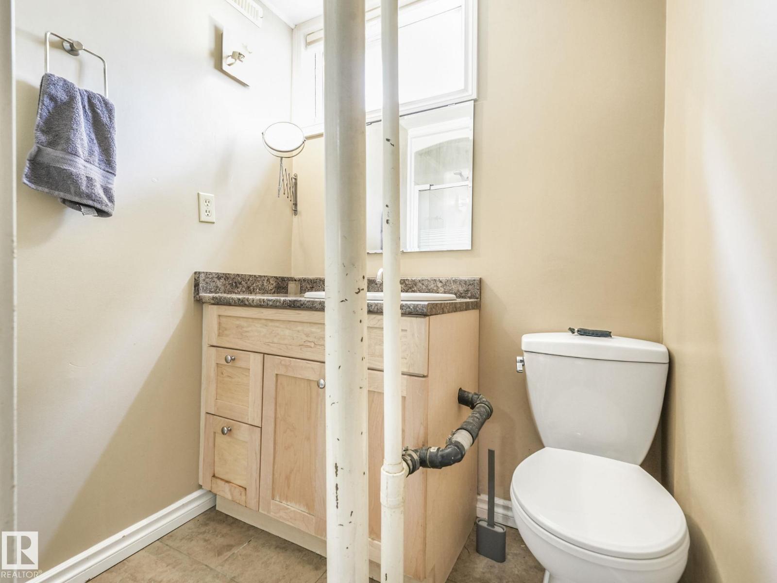 8905 156 St Nw, Edmonton, Alberta  T5R 1Y6 - Photo 34 - E4465773