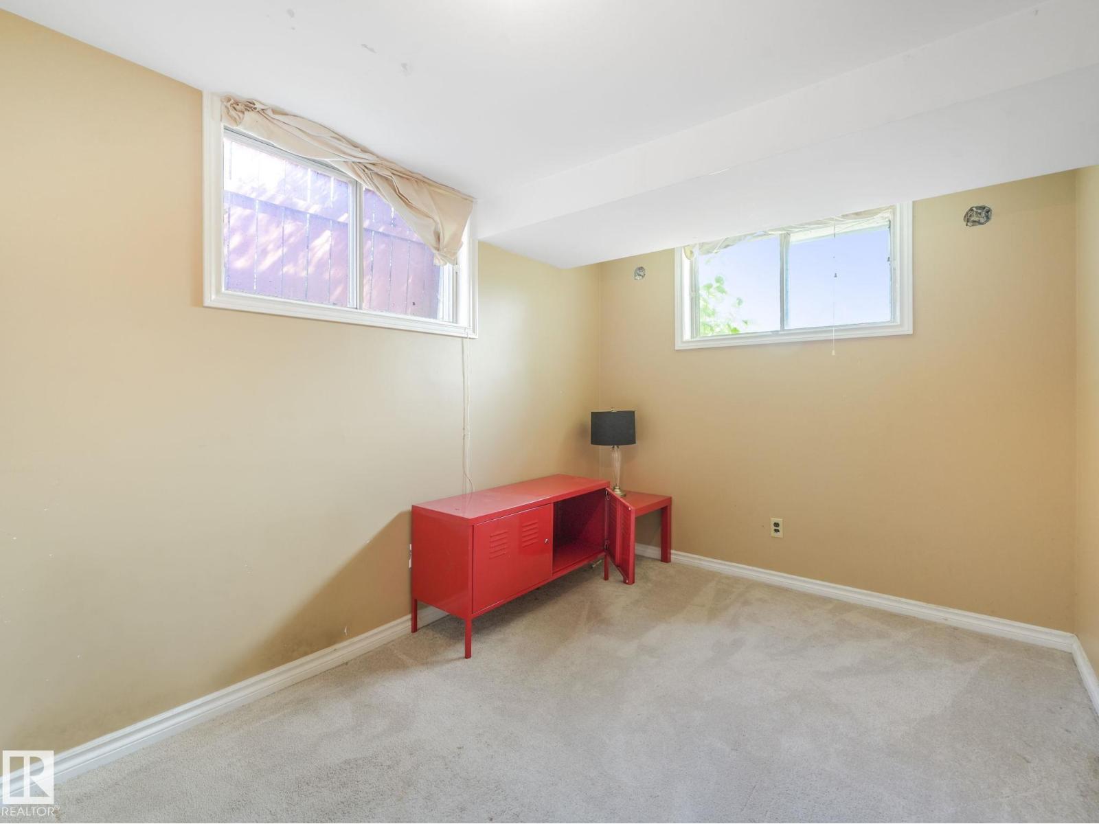 8905 156 St Nw, Edmonton, Alberta  T5R 1Y6 - Photo 35 - E4465773