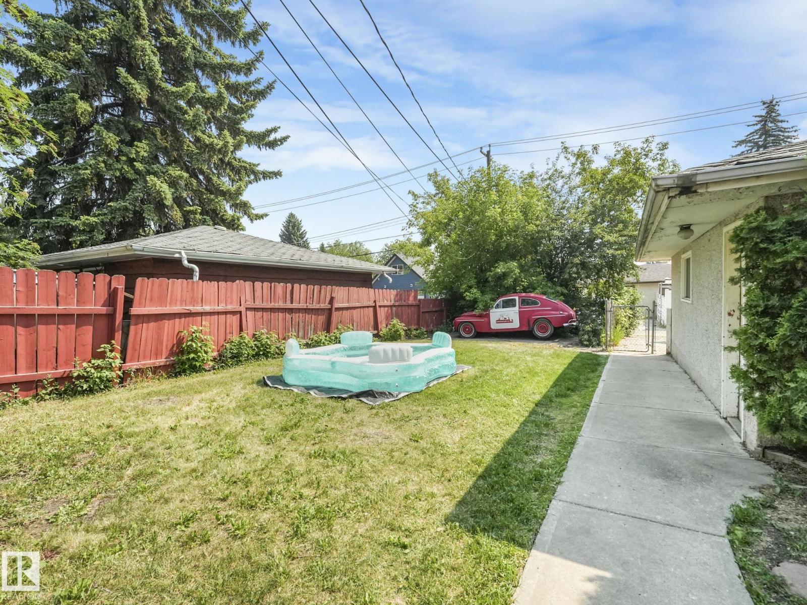 8905 156 St Nw, Edmonton, Alberta  T5R 1Y6 - Photo 44 - E4465773