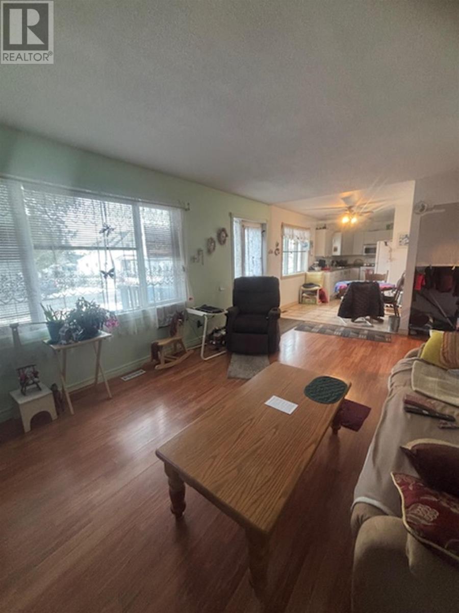 159 Bell St, Nipigon, Ontario  P0T 2J0 - Photo 4 - TB253483