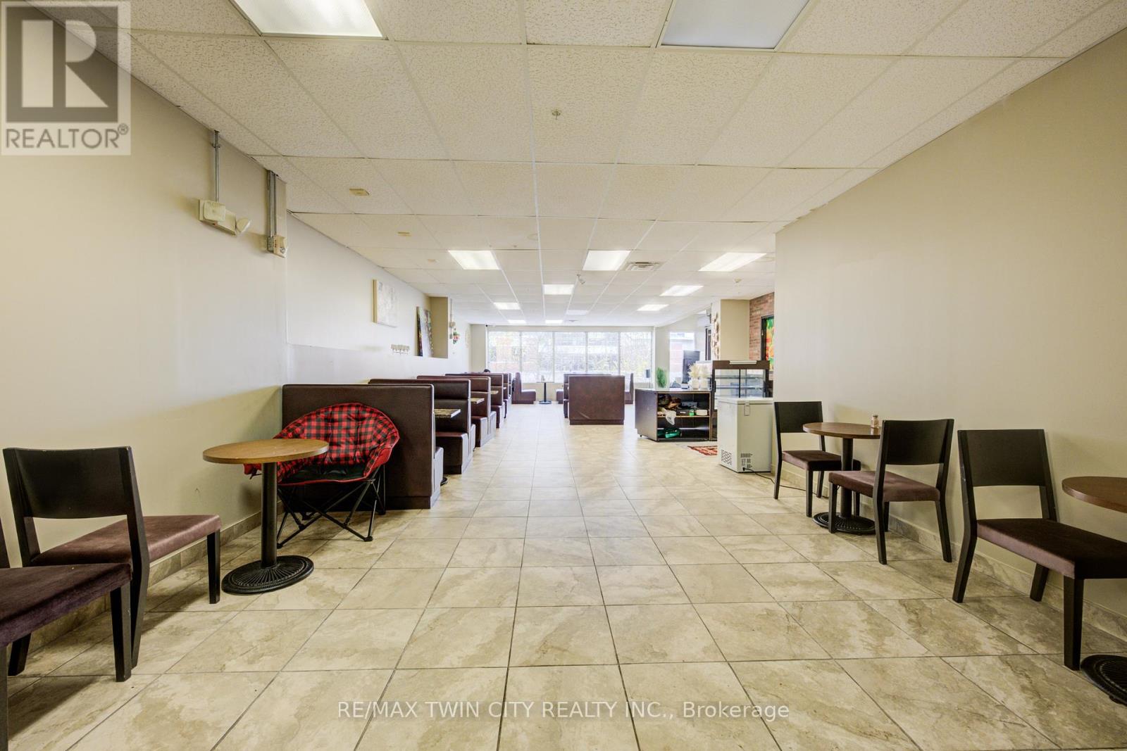 185 King Street N, Waterloo, Ontario  N2J 0E1 - Photo 16 - X12546332