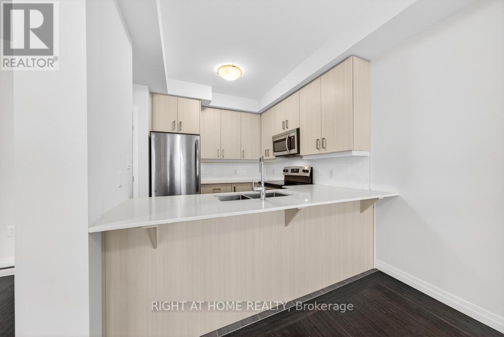 100 - 30 Times Square Boulevard, Hamilton, Ontario  L8J 0L8 - Photo 17 - X12546344