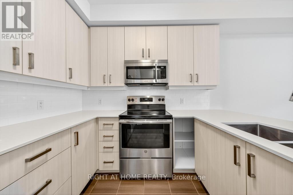 100 - 30 Times Square Boulevard, Hamilton, Ontario  L8J 0L8 - Photo 21 - X12546344