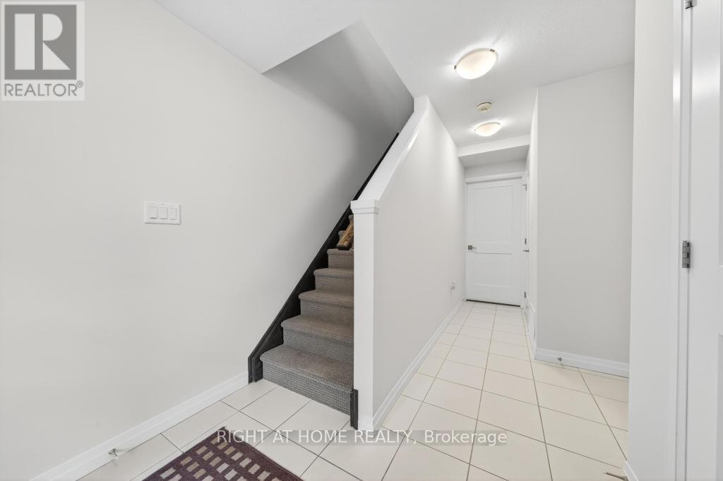 100 - 30 Times Square Boulevard, Hamilton, Ontario  L8J 0L8 - Photo 4 - X12546344