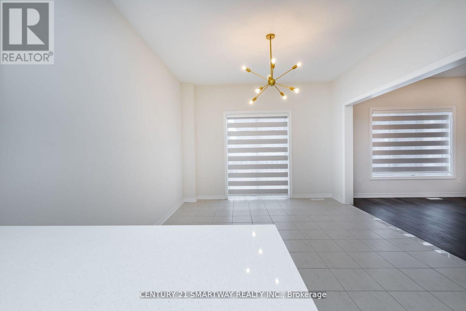 26 Huntsworth Avenue, Thorold, Ontario  L2V 5G7 - Photo 15 - X12546354