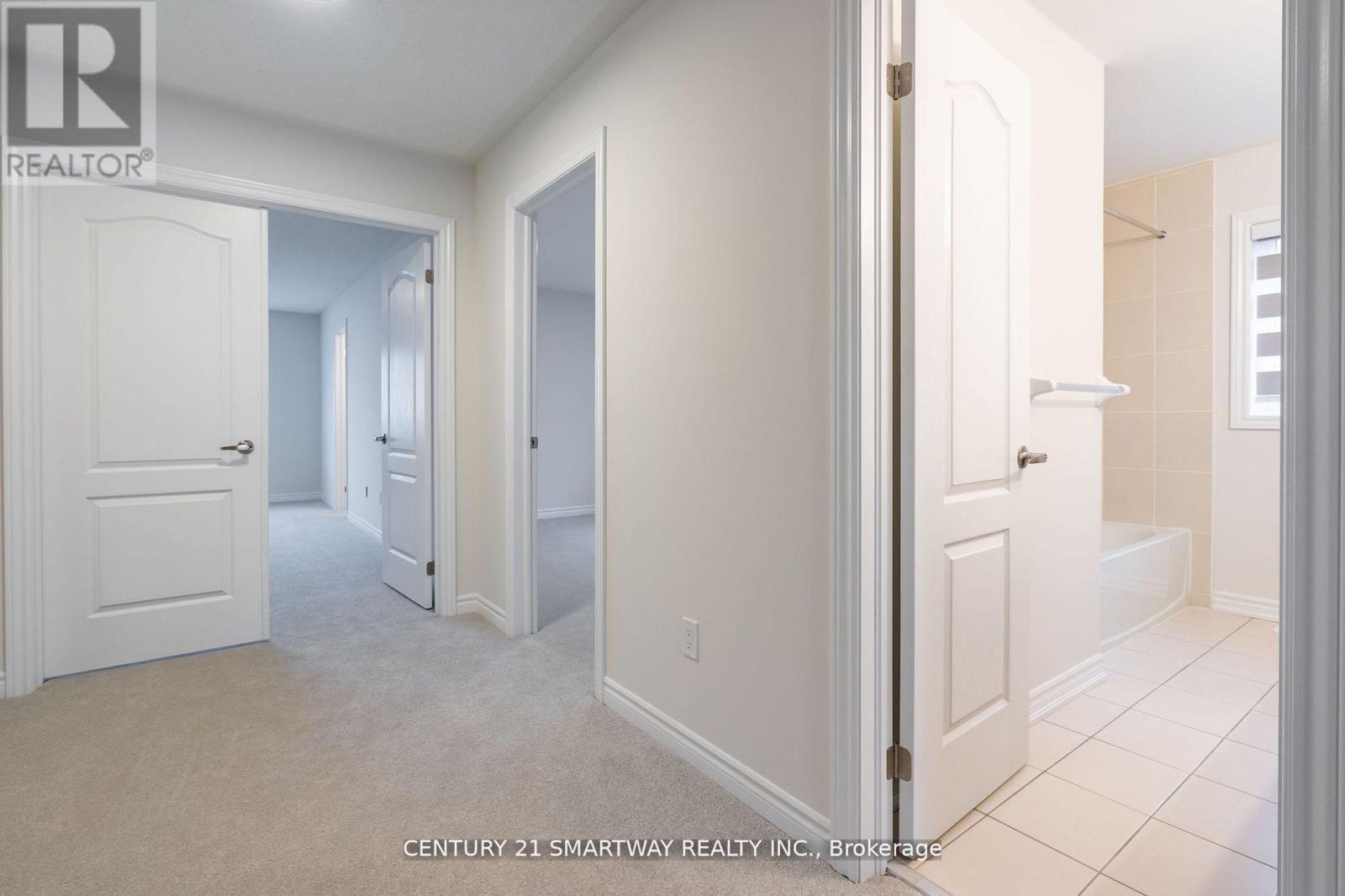 26 Huntsworth Avenue, Thorold, Ontario  L2V 5G7 - Photo 30 - X12546354