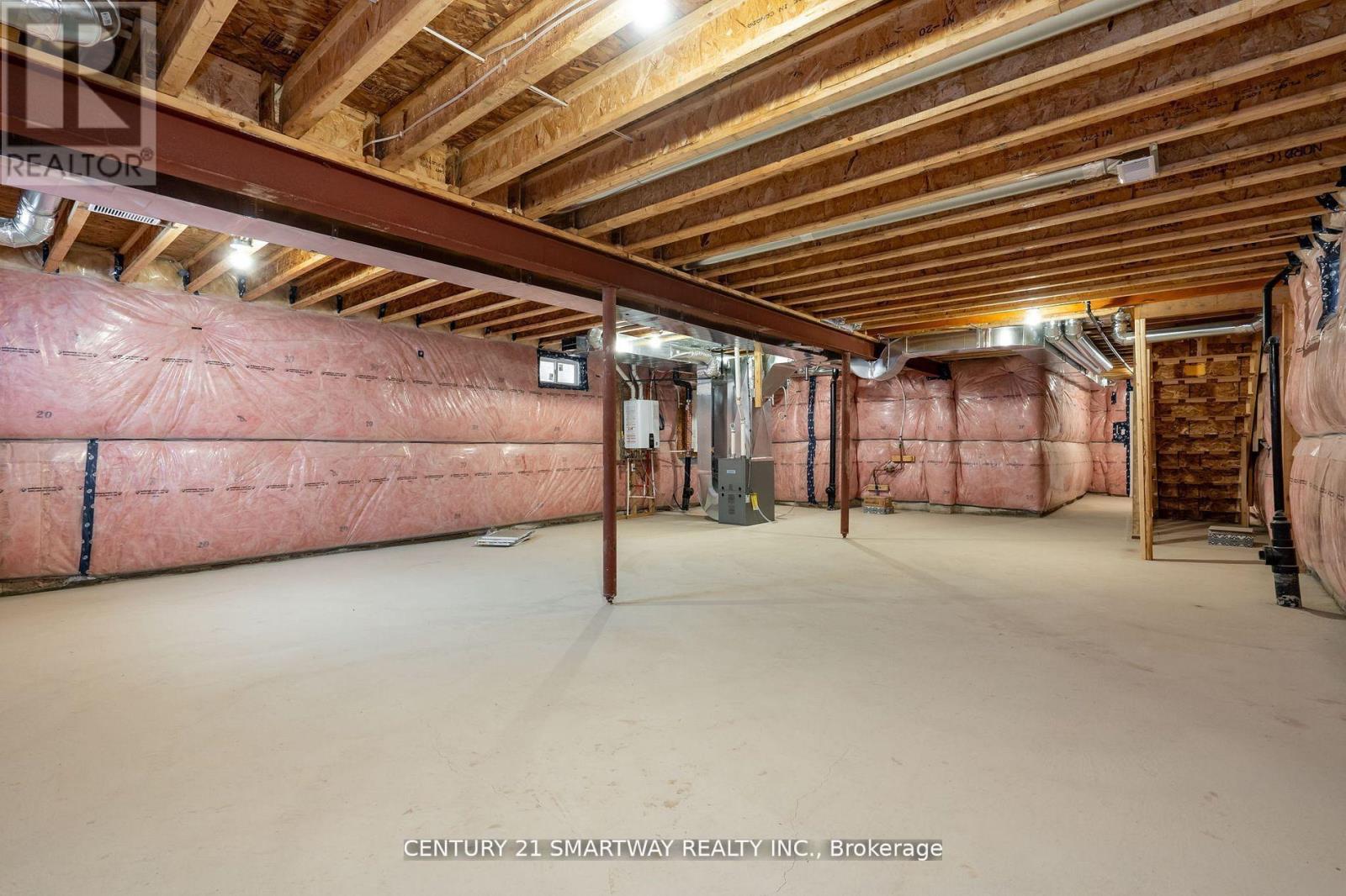 26 Huntsworth Avenue, Thorold, Ontario  L2V 5G7 - Photo 45 - X12546354