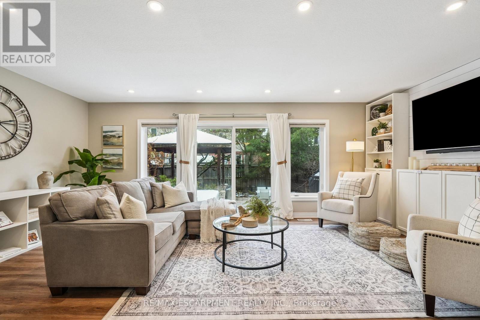 9 Pearson Street, Guelph, Ontario  N1L 0C2 - Photo 17 - X12546398