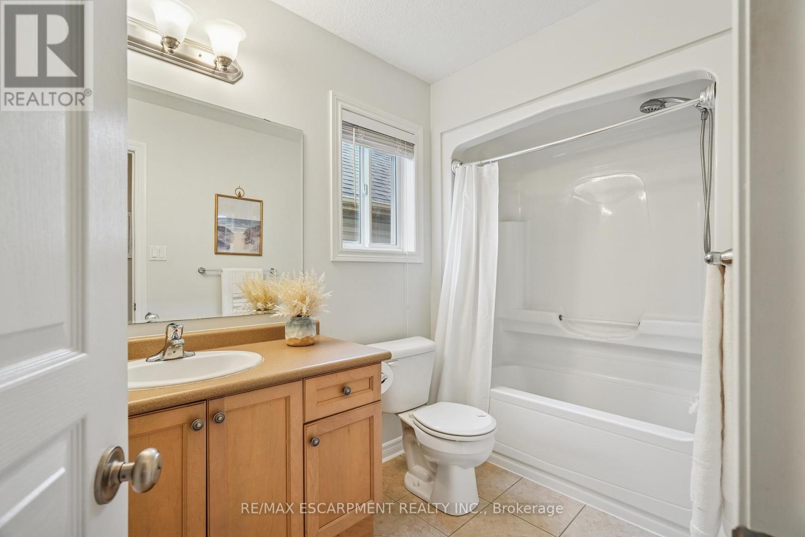 9 Pearson Street, Guelph, Ontario  N1L 0C2 - Photo 32 - X12546398