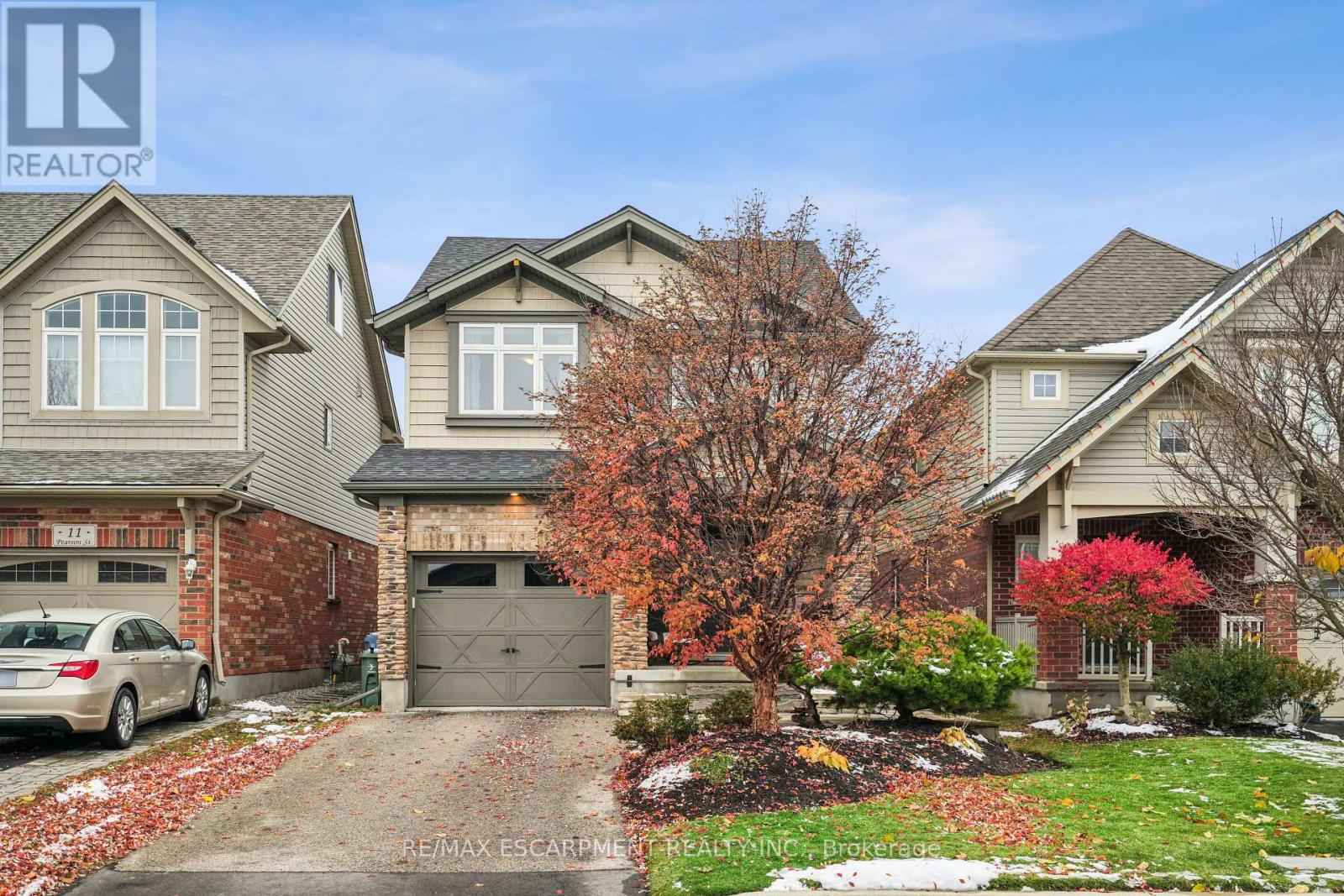 9 Pearson Street, Guelph, Ontario  N1L 0C2 - Photo 4 - X12546398