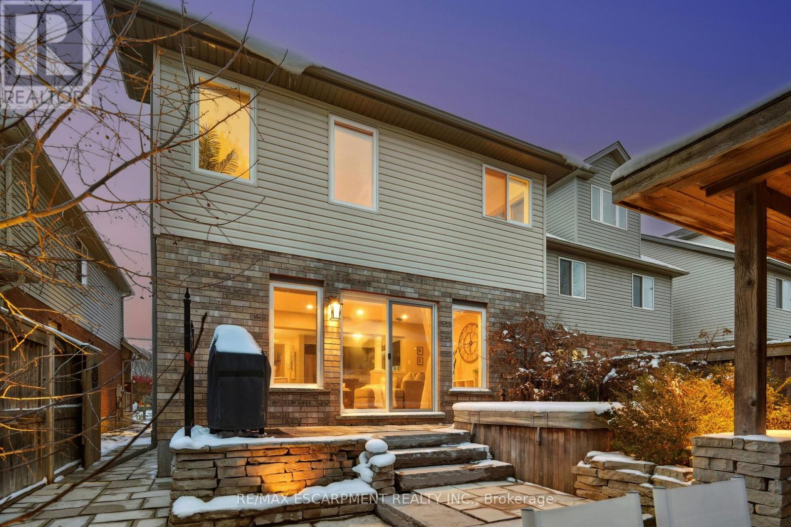 9 Pearson Street, Guelph, Ontario  N1L 0C2 - Photo 43 - X12546398