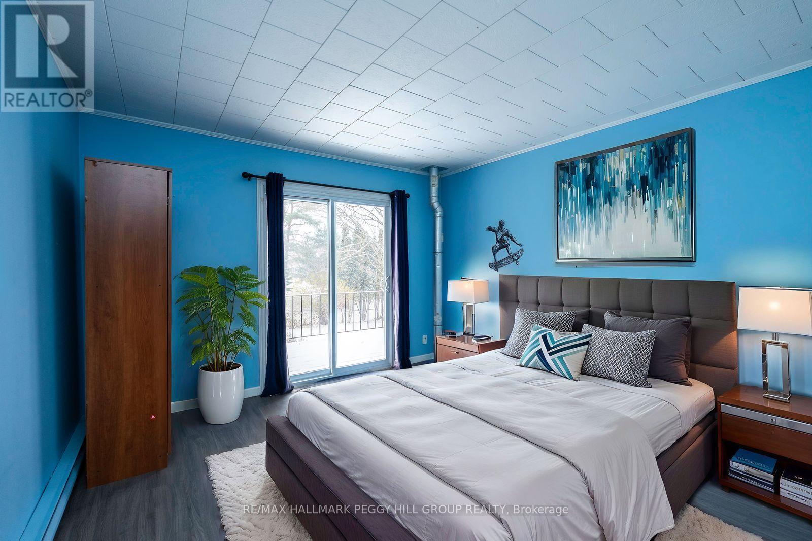 156 Centre Street, Burk's Falls, Ontario  P0A 1C0 - Photo 12 - X12546406