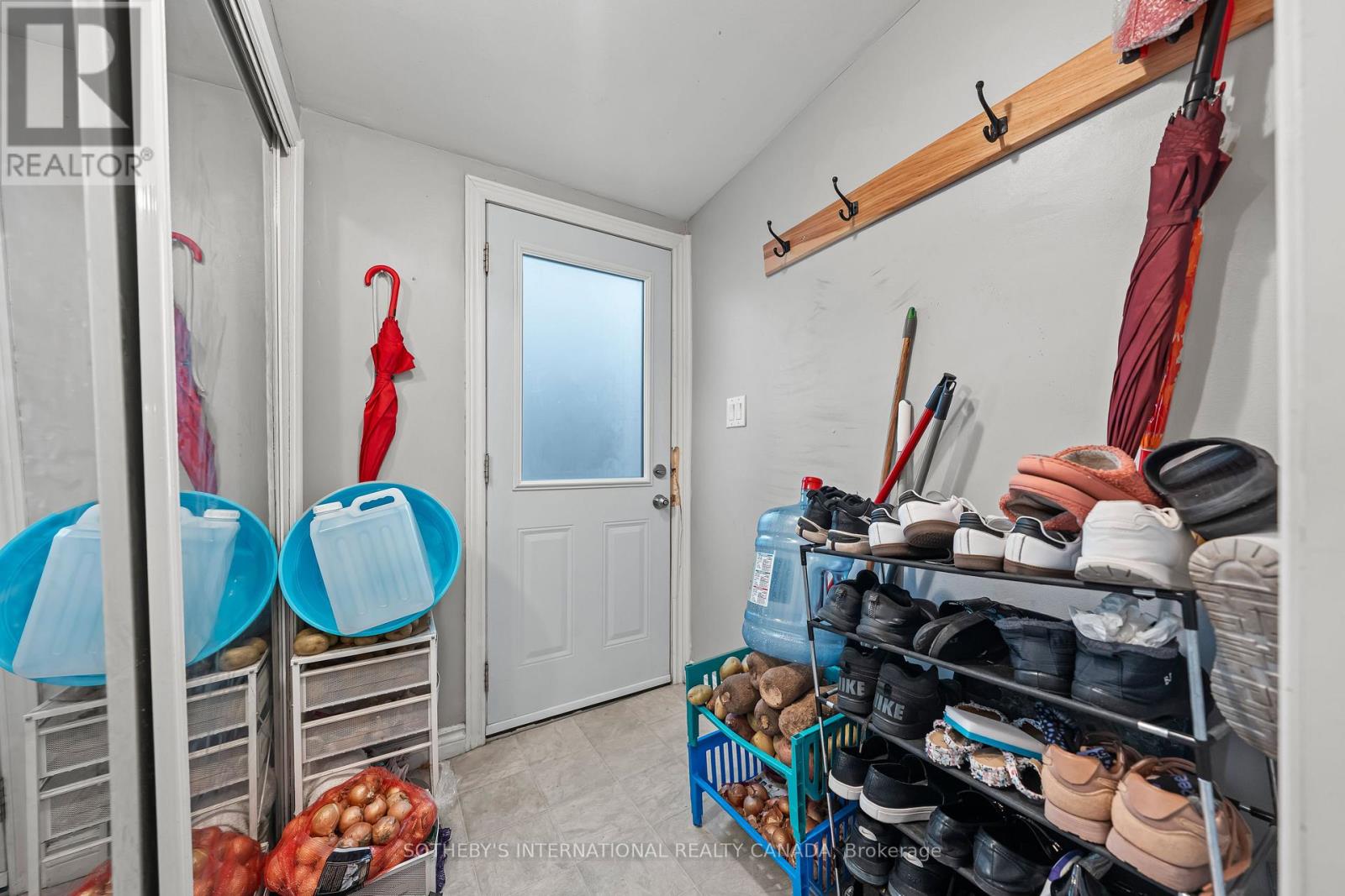 15 Grantham Avenue, Cambridge, Ontario  N1R 4V3 - Photo 25 - X12546408