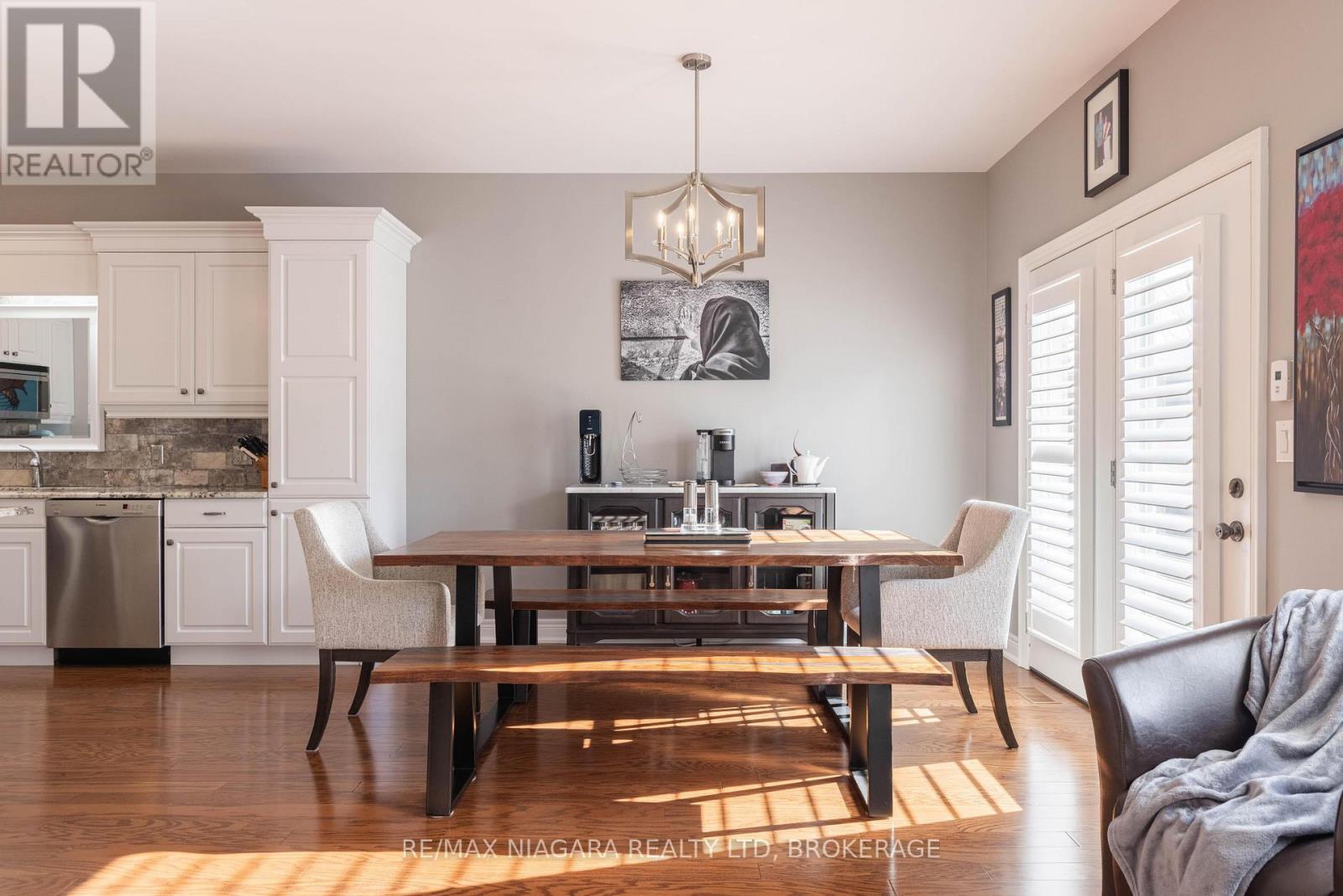 19 Crimson Drive, Niagara-On-The-Lake, Ontario L0S 1J1 - Photo 10 - X12546560