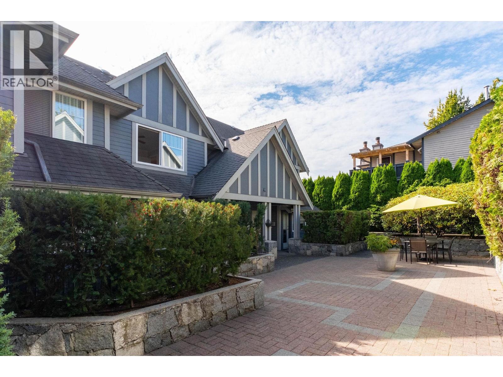 651 St. Andrews Avenue, North Vancouver, British Columbia  V7L 4M2 - Photo 30 - R3067544