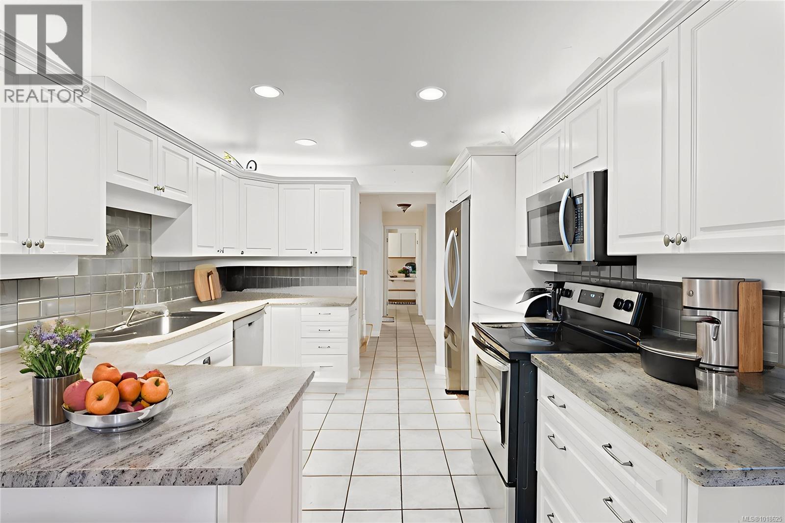 3688 Glen Oaks Dr, Nanaimo, British Columbia  V9T 5A1 - Photo 10 - 1018625