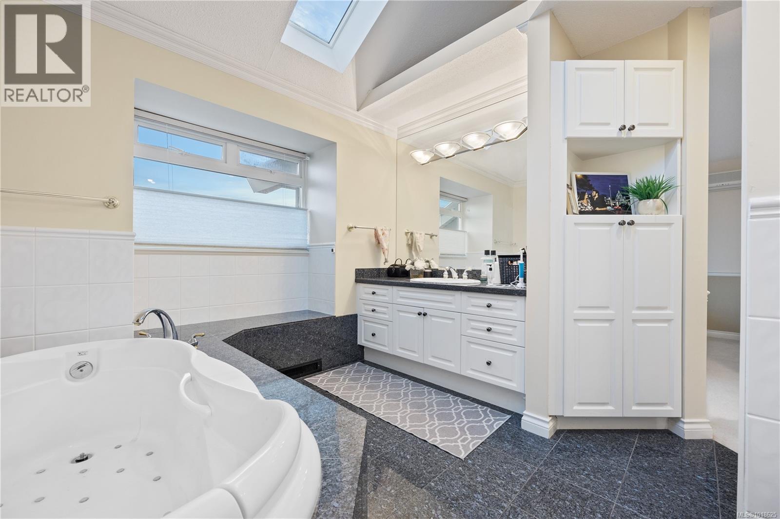 3688 Glen Oaks Dr, Nanaimo, British Columbia  V9T 5A1 - Photo 15 - 1018625