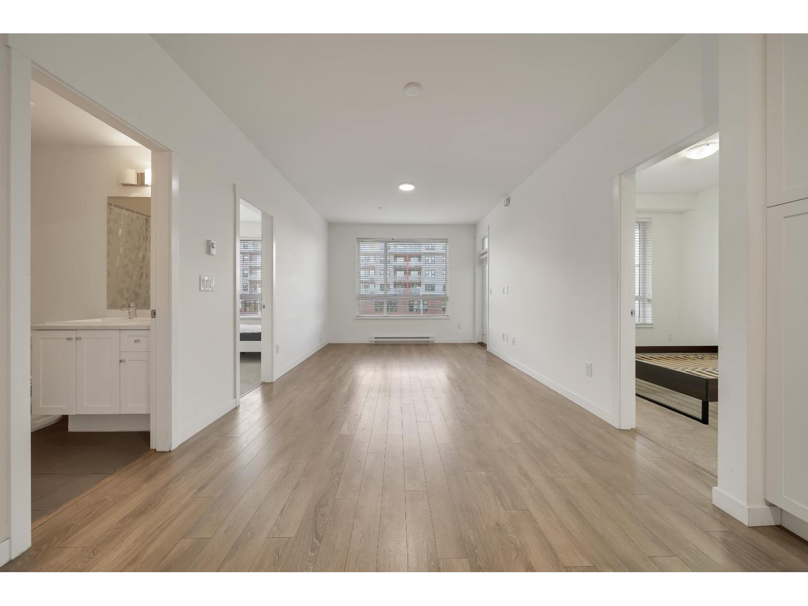 317 13628 81a Avenue, Surrey, British Columbia  V3W 3E2 - Photo 5 - R3067369