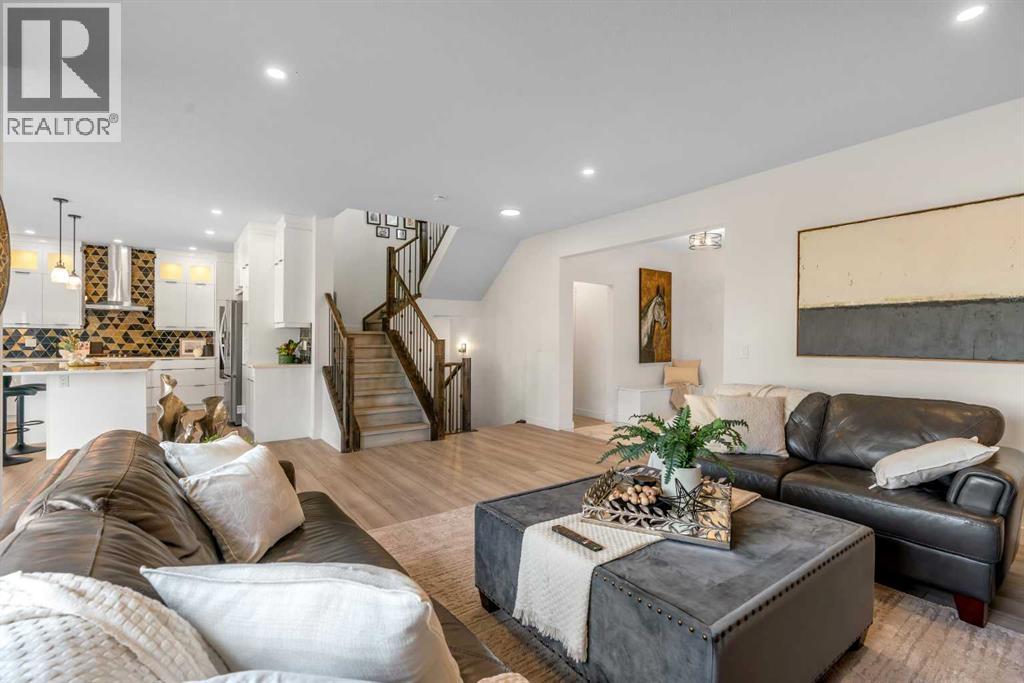 1315 Bayside Drive Sw, Airdrie, Alberta  T4B 4G7 - Photo 11 - A2266454