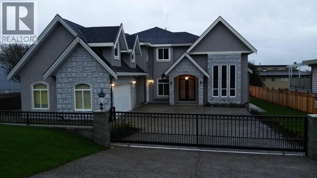 704 QUADLING AVENUE, Coquitlam, British Columbia