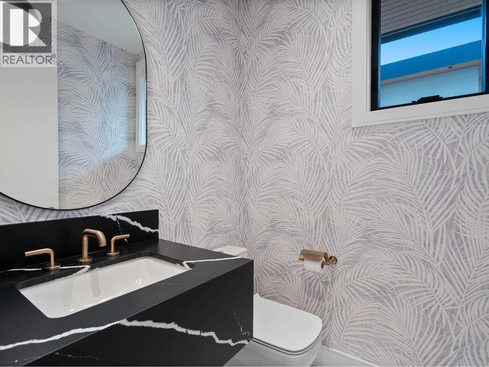 1295 Duchess Avenue, West Vancouver, British Columbia V7T 1H3 - Photo 17 - R3067551