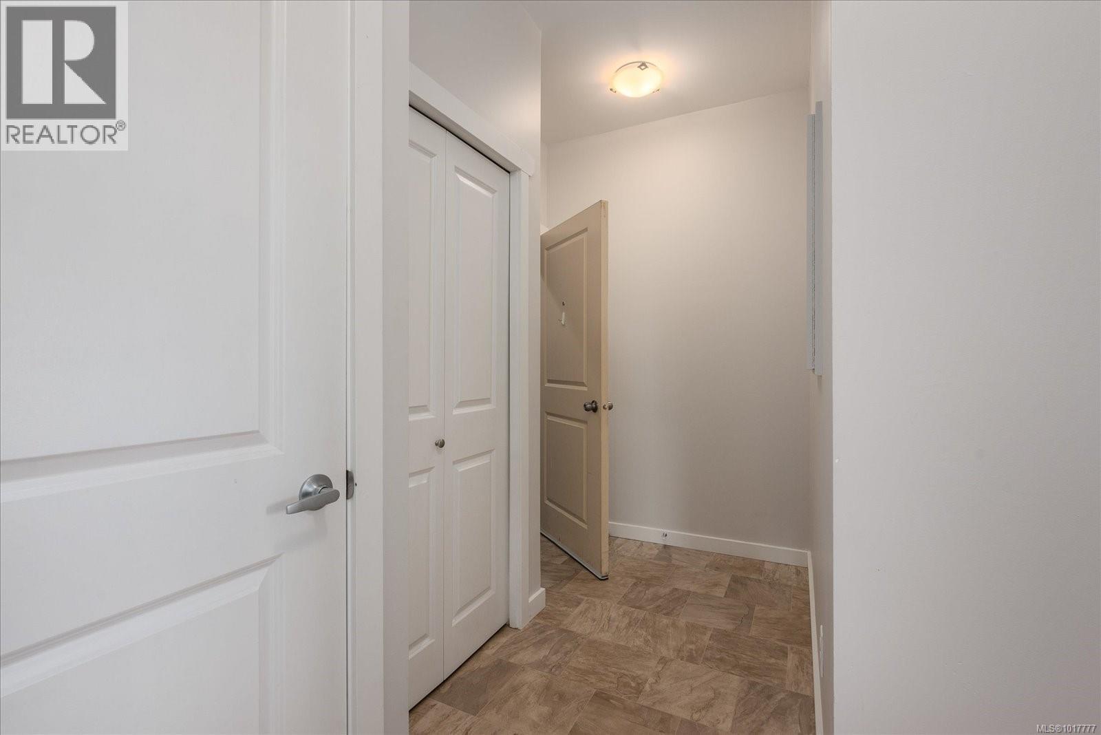 F 16 High St, Ladysmith, British Columbia  V9G 1B4 - Photo 26 - 1017777