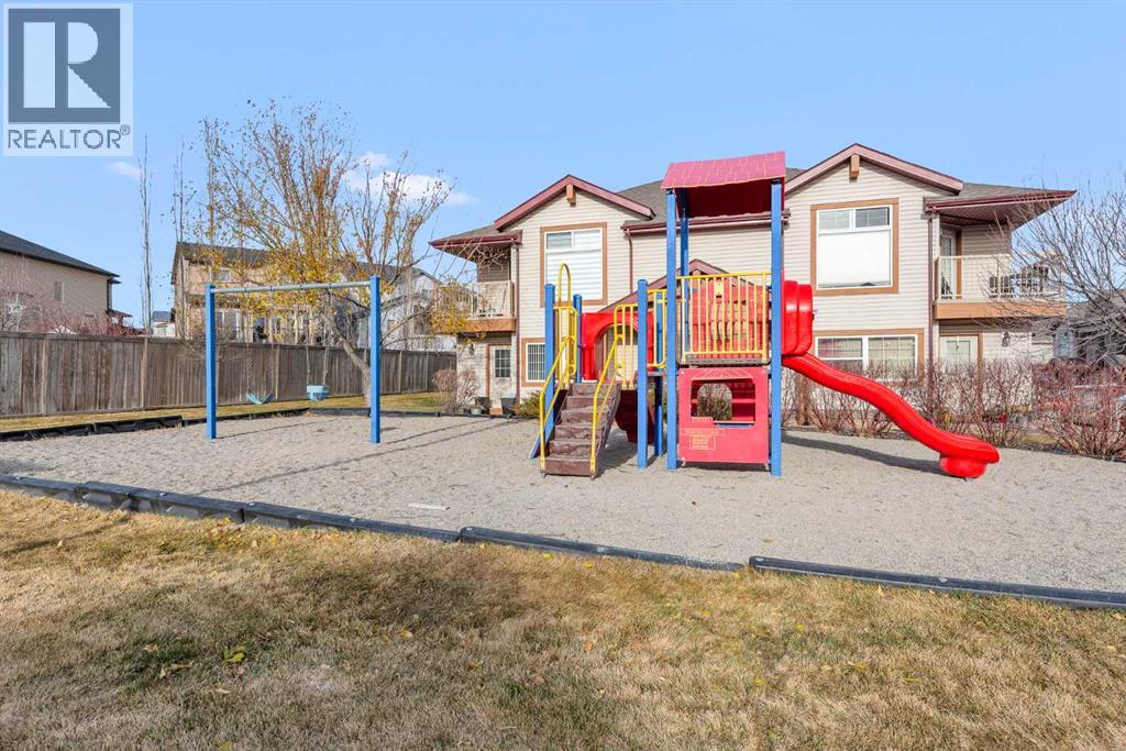 101, 120 Panatella Landing Nw, Calgary, Alberta  T3K 0K8 - Photo 19 - A2270312