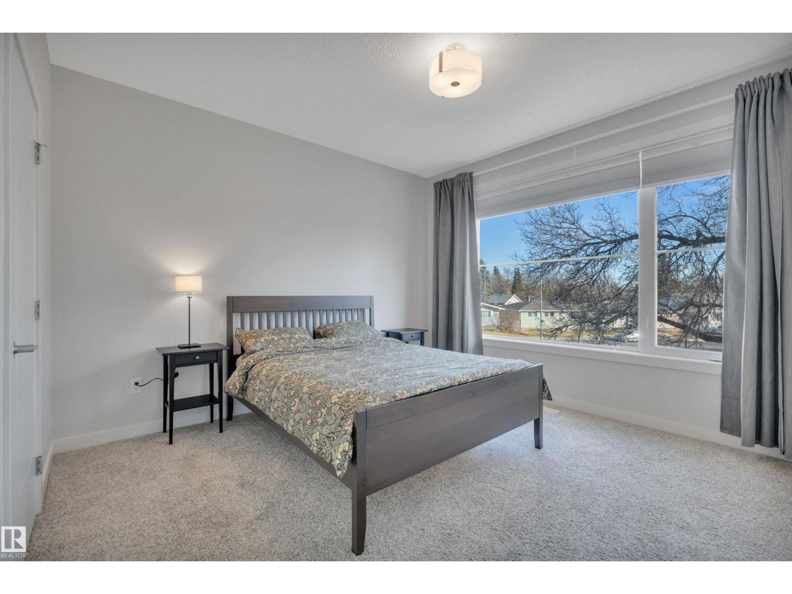 9246 90 St Nw, Edmonton, Alberta  T6C 3M1 - Photo 18 - E4465775