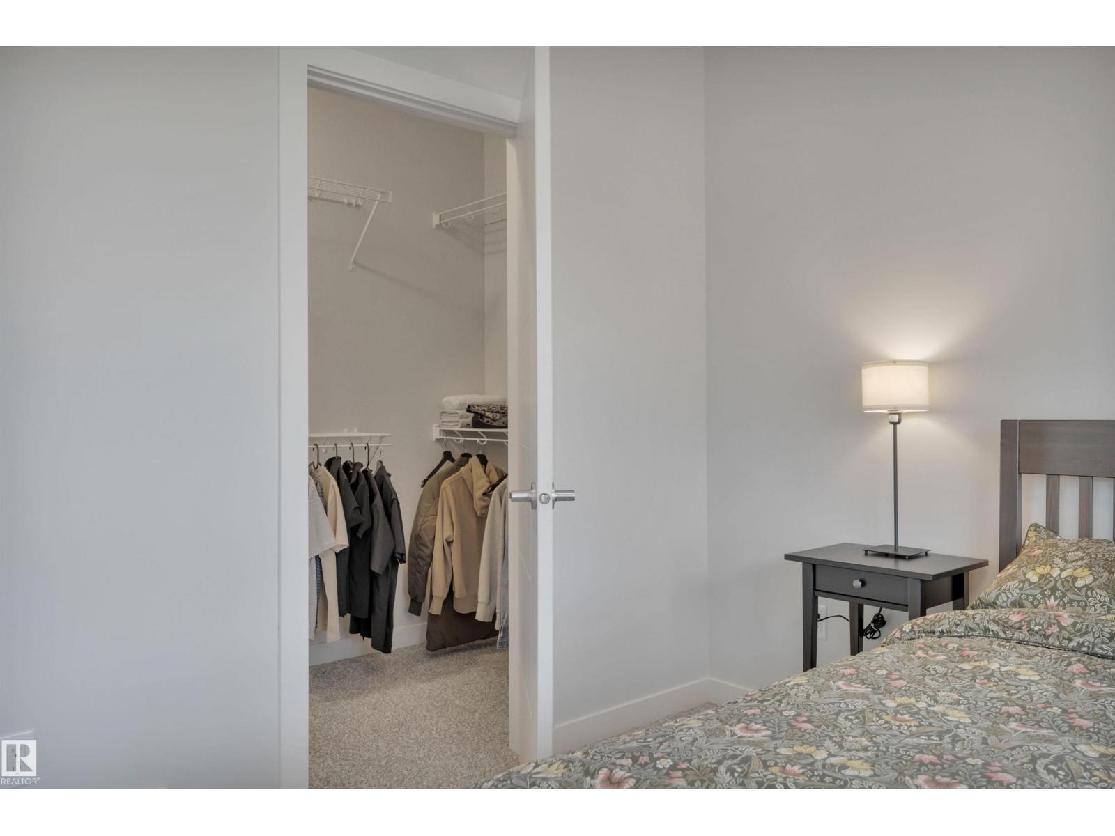 9246 90 St Nw, Edmonton, Alberta  T6C 3M1 - Photo 19 - E4465775