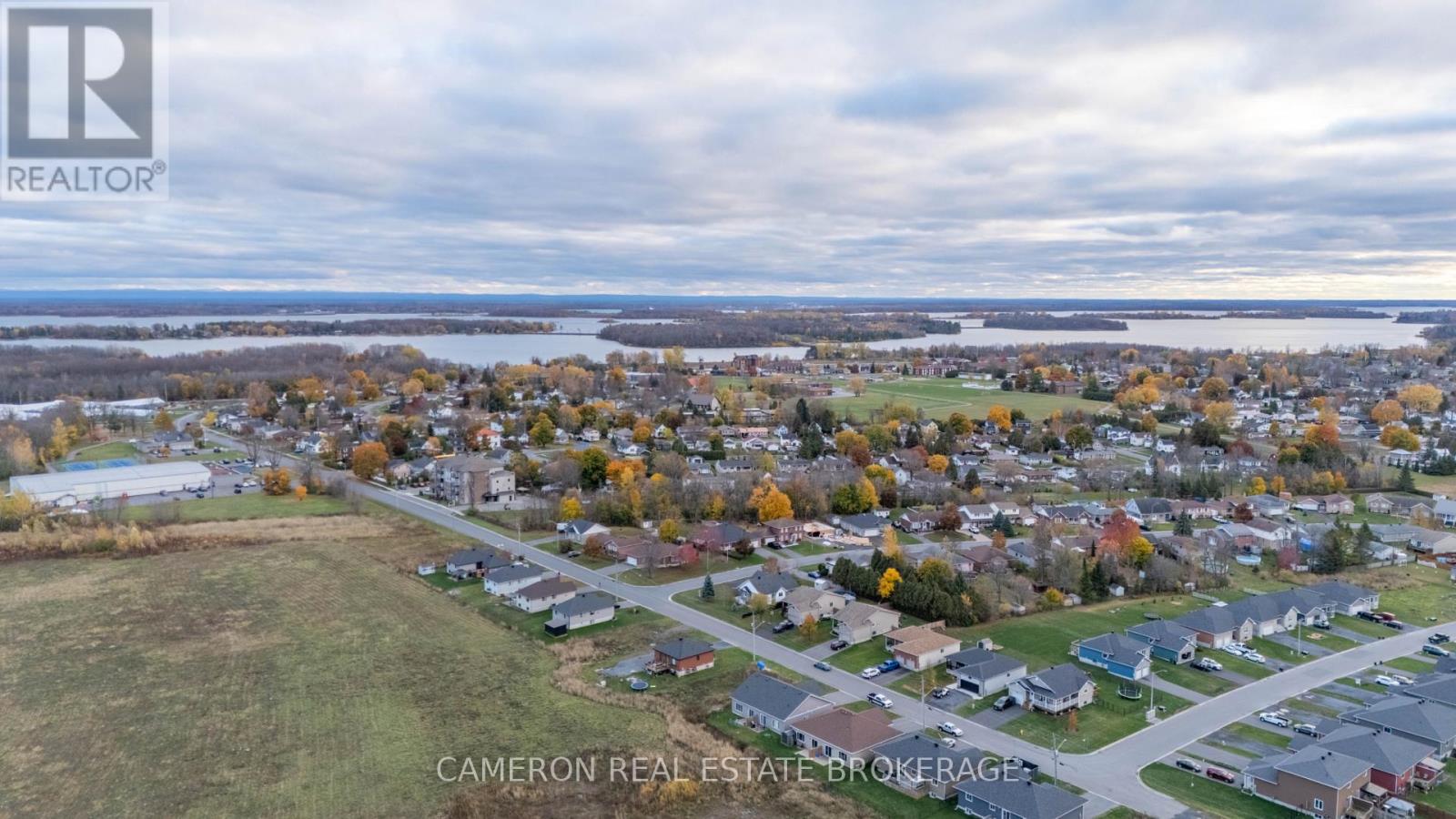 88-88a Mille Roches Road, South Stormont, Ontario K0C 1P0 - Photo 14 - X12546512