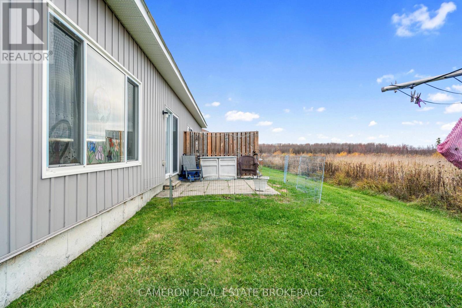 88-88a Mille Roches Road, South Stormont, Ontario K0C 1P0 - Photo 3 - X12546512