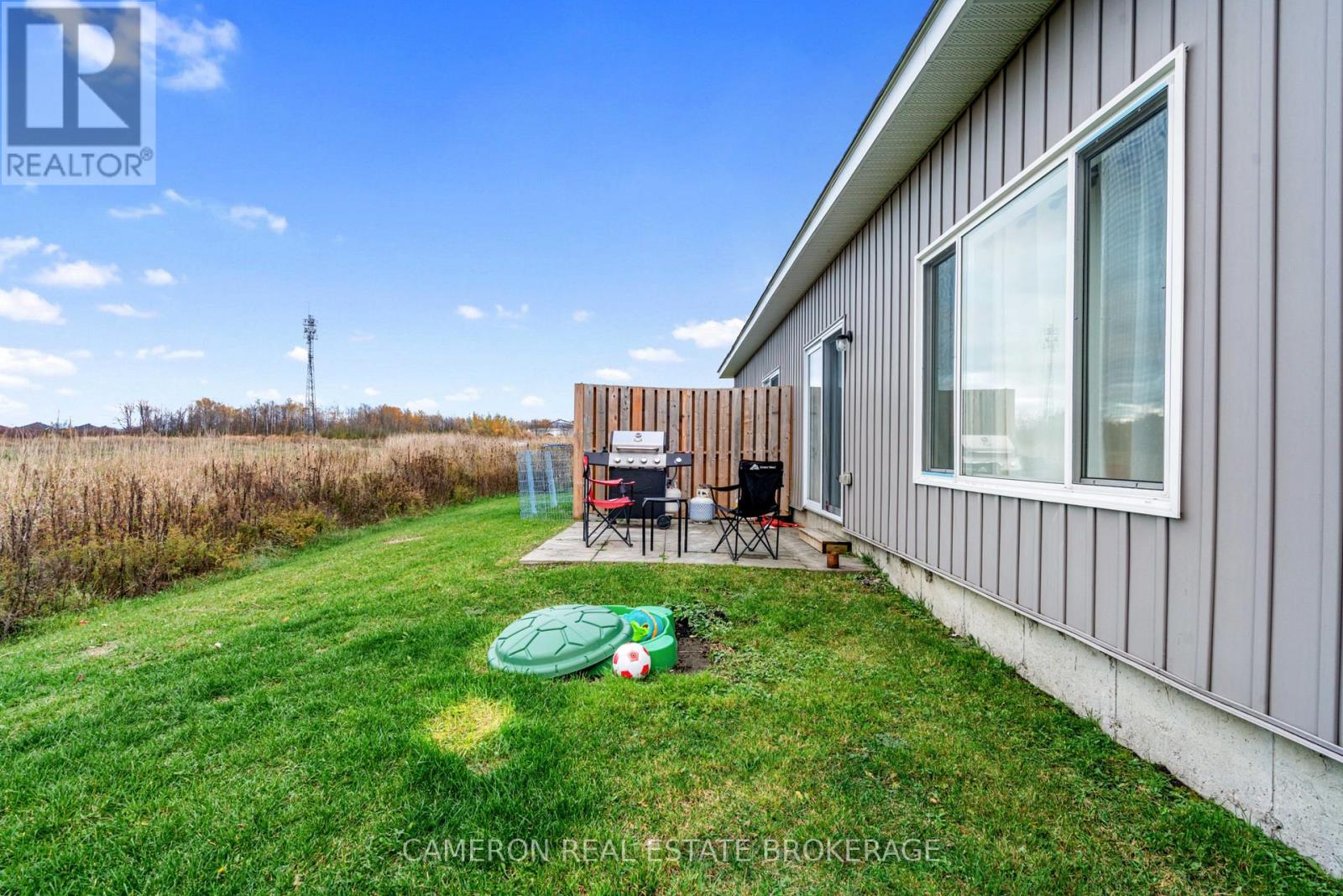 88-88a Mille Roches Road, South Stormont, Ontario K0C 1P0 - Photo 5 - X12546512