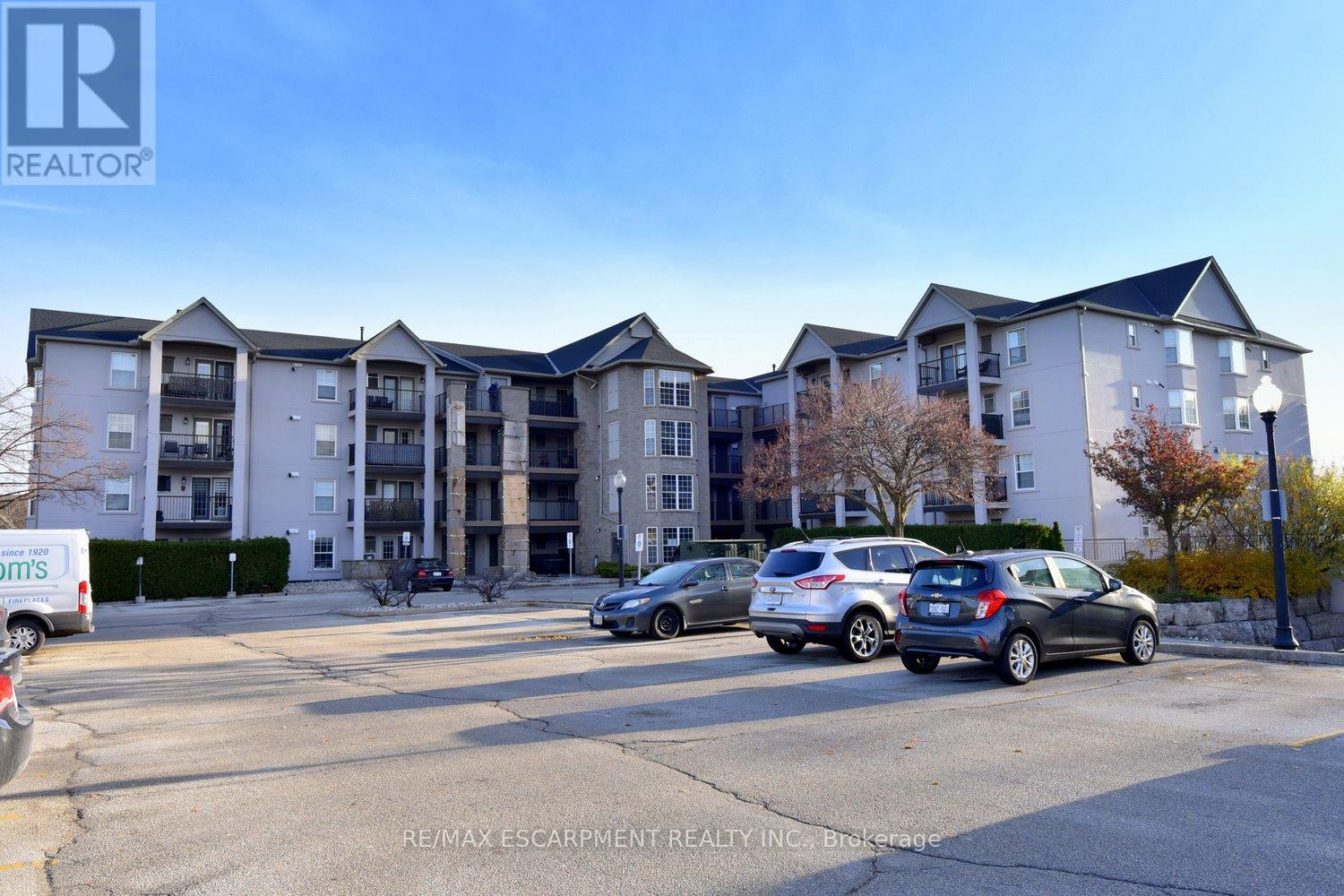 203 - 1421 WALKERS LINE, Burlington, Ontario