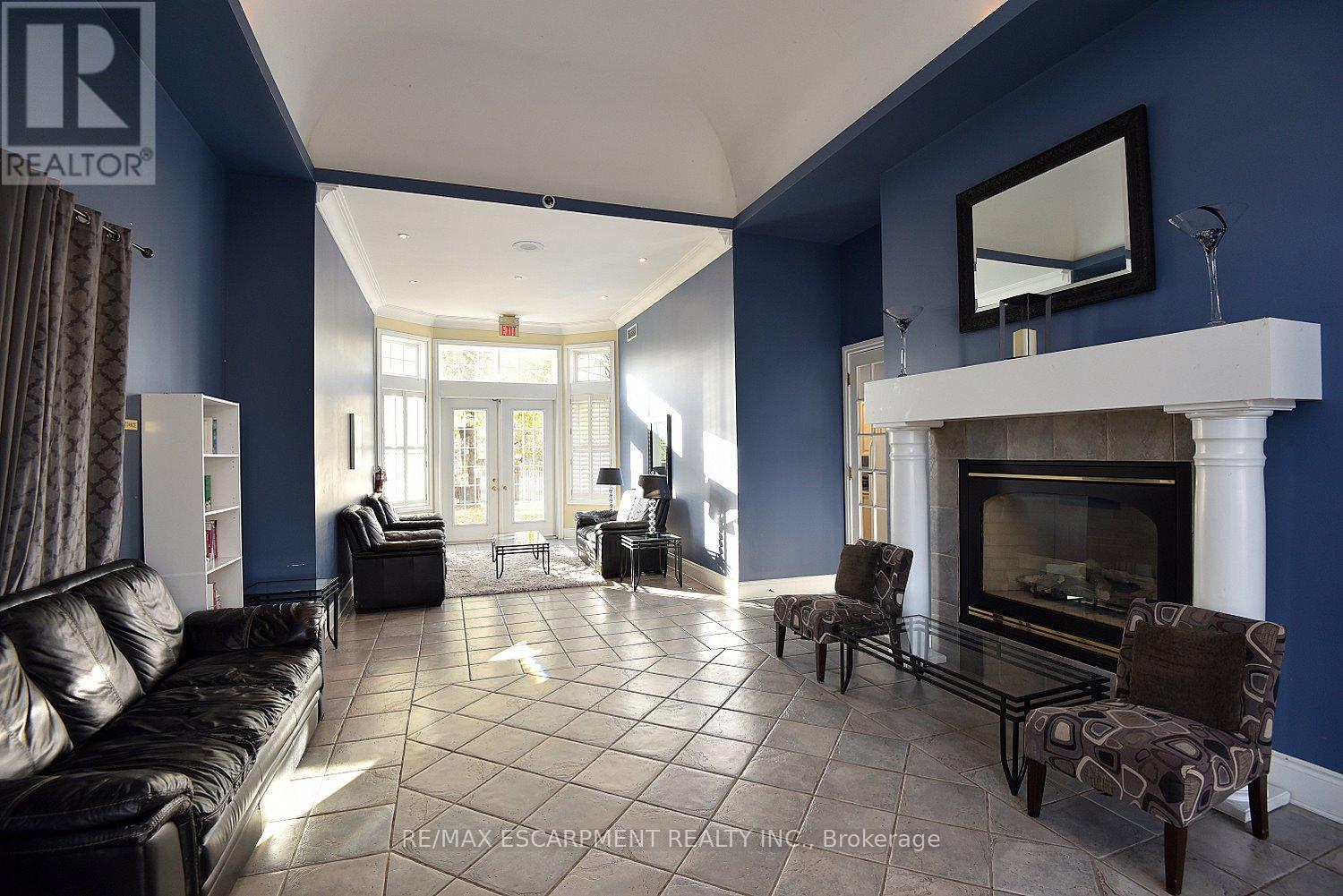 203 - 1421 Walkers Line, Burlington, Ontario  L7M 4P4 - Photo 34 - W12542370