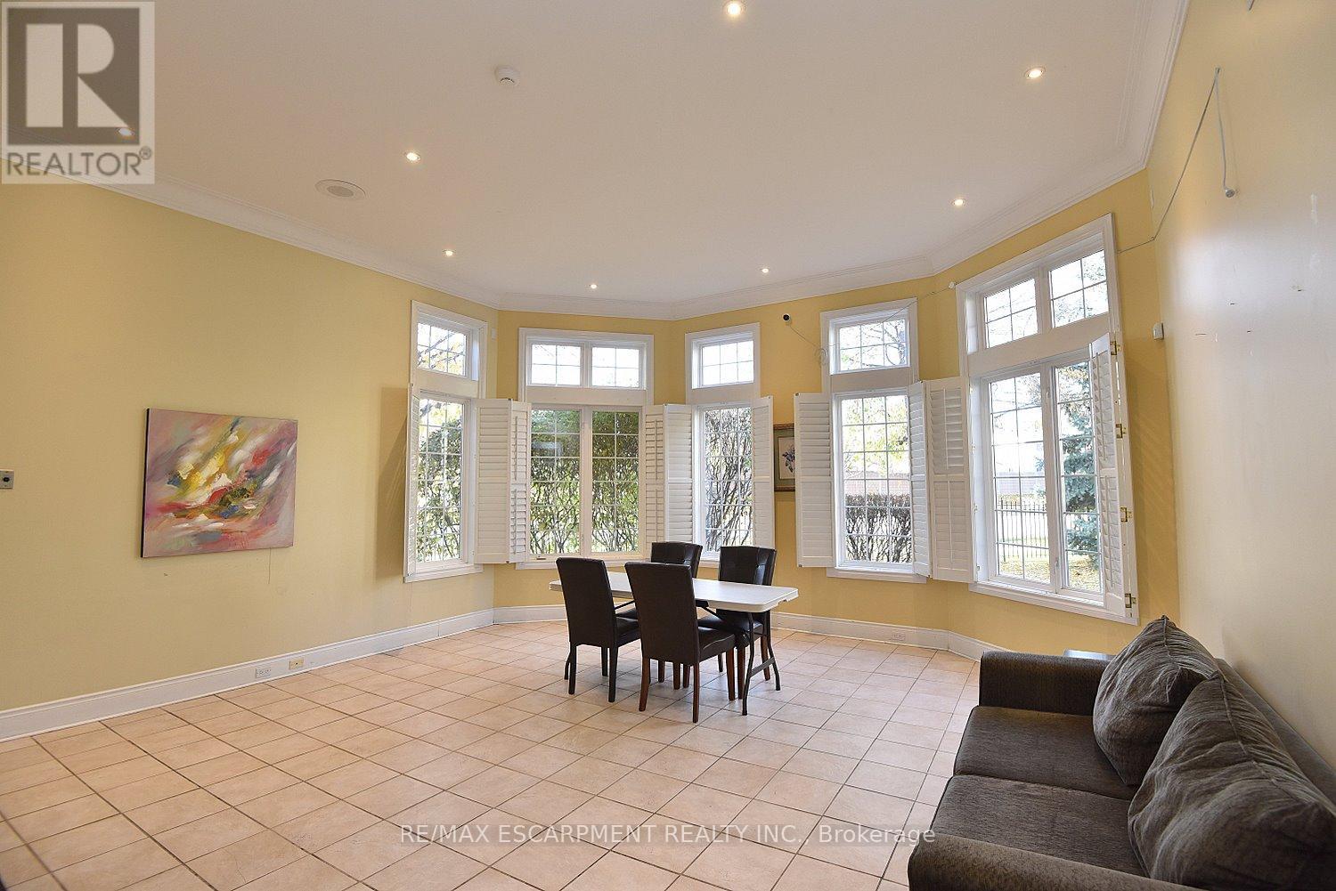 203 - 1421 Walkers Line, Burlington, Ontario  L7M 4P4 - Photo 36 - W12542370