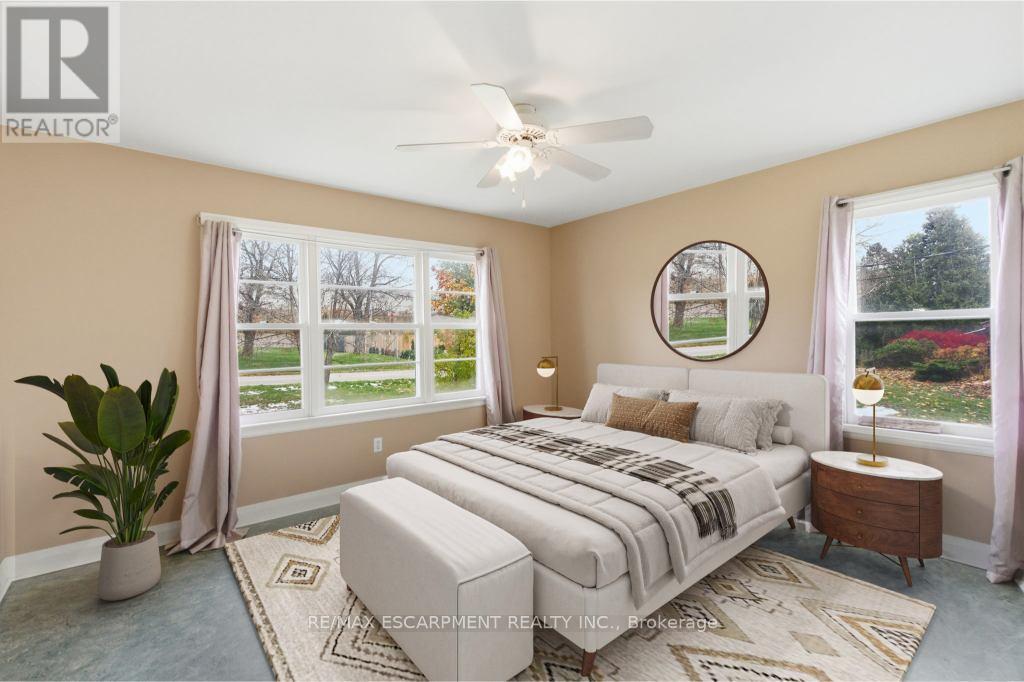 68 Atkinson Boulevard, Hamilton, Ontario  L9H 7A7 - Photo 15 - X12395349