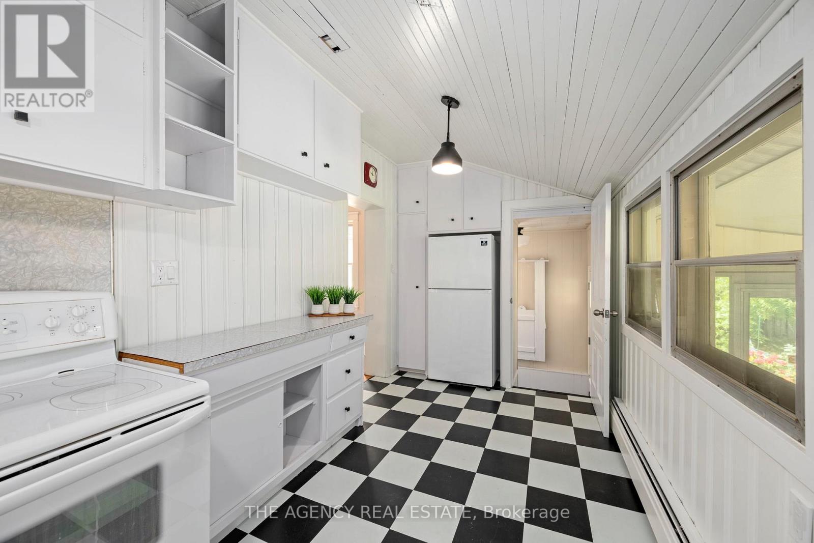 1180 York Street, London East, Ontario  N5W 2T9 - Photo 26 - X12315526