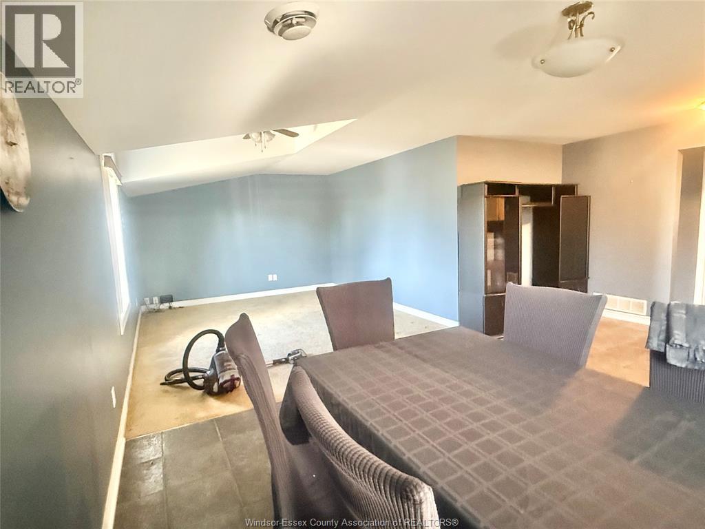 695 Front Road North Unit# Upper/lower, Amherstburg, Ontario  N9V 2V6 - Photo 11 - 25028860