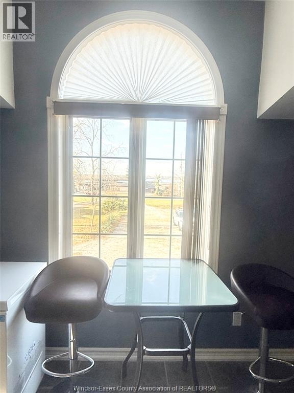 695 Front Road North Unit# Upper/lower, Amherstburg, Ontario  N9V 2V6 - Photo 12 - 25028860