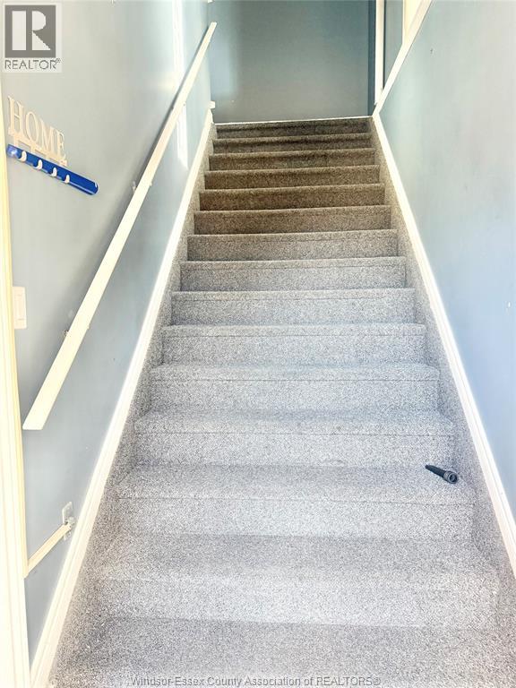 695 Front Road North Unit# Upper/lower, Amherstburg, Ontario  N9V 2V6 - Photo 3 - 25028860