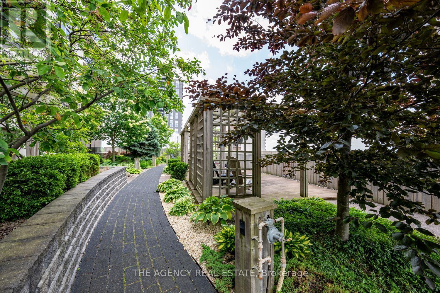 803 - 330 Ridout Street N, London East, Ontario N6A 0A7 - Photo 43 - X12411332