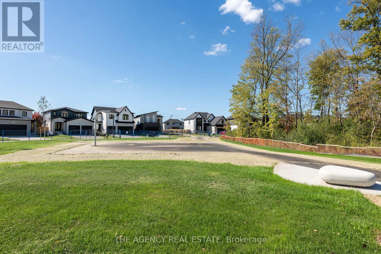 2172 Saddlerock Avenue, London North, Ontario  N6G 3W3 - Photo 33 - X12462106