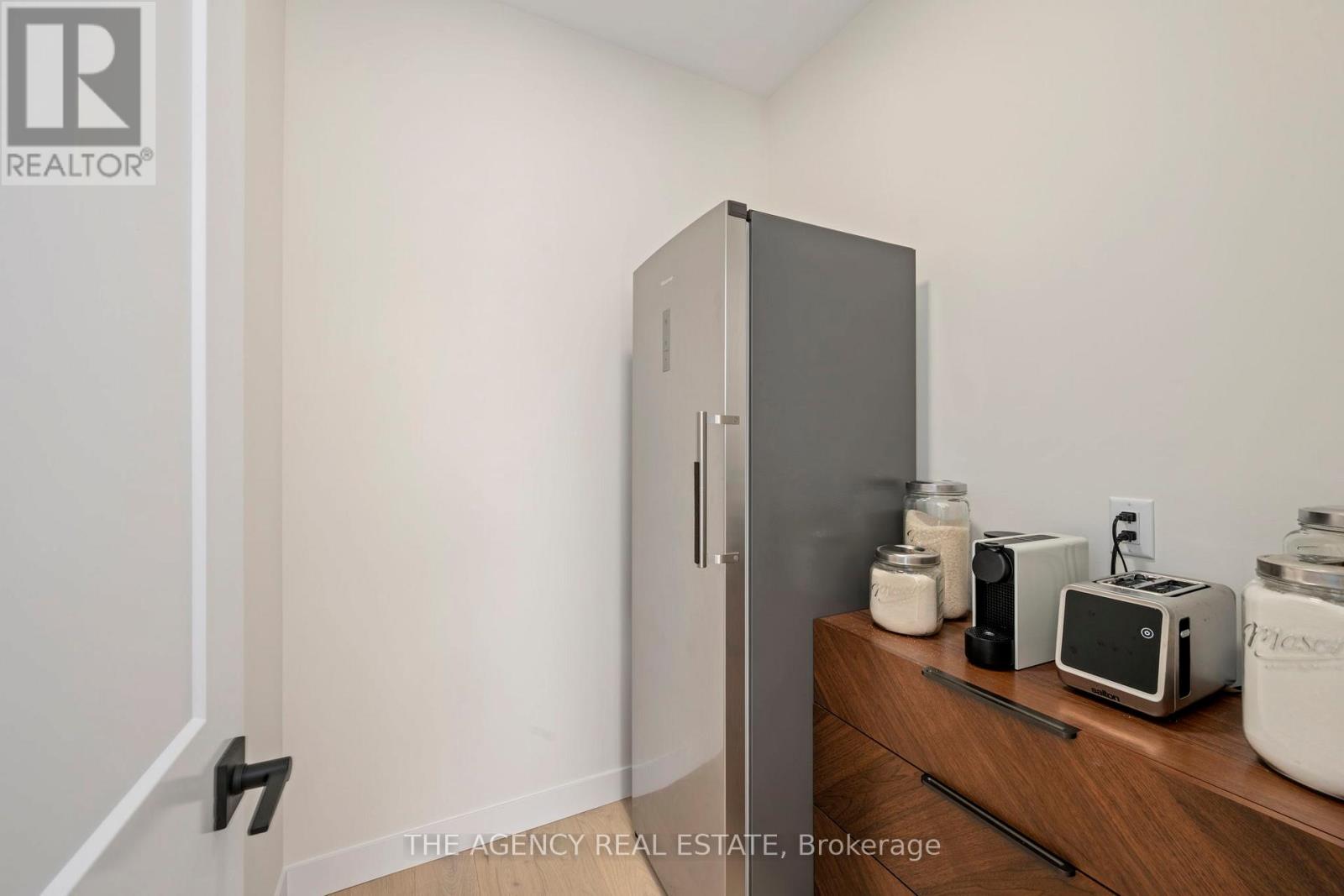 2172 Saddlerock Avenue, London North, Ontario  N6G 3W3 - Photo 8 - X12462106