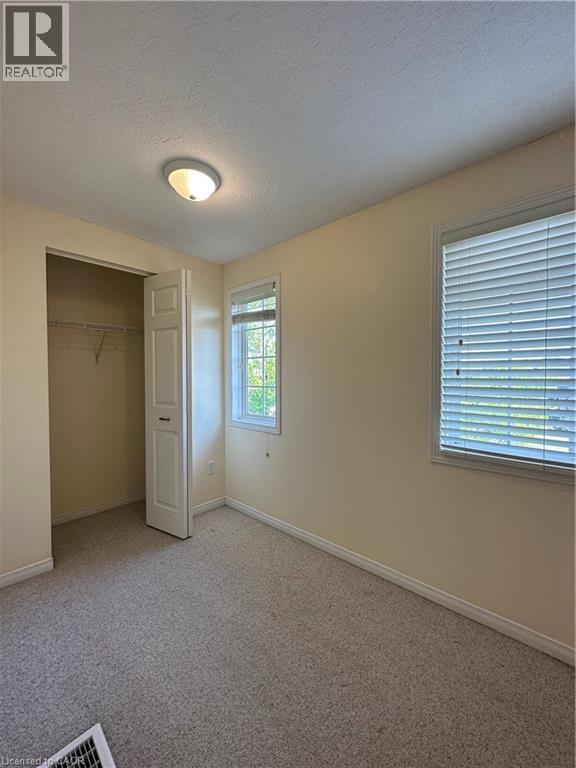 76 Templewood Drive, Kitchener, Ontario  N2R 1X3 - Photo 11 - 40788259